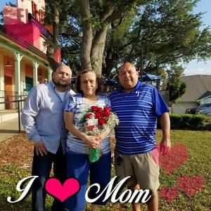 Meet your Posher, Ana